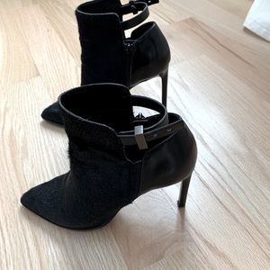 VINCE  black high heel booties